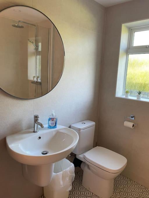 Little Gem At Foot Of Malvern Hills Грейт Малвърн Екстериор снимка
